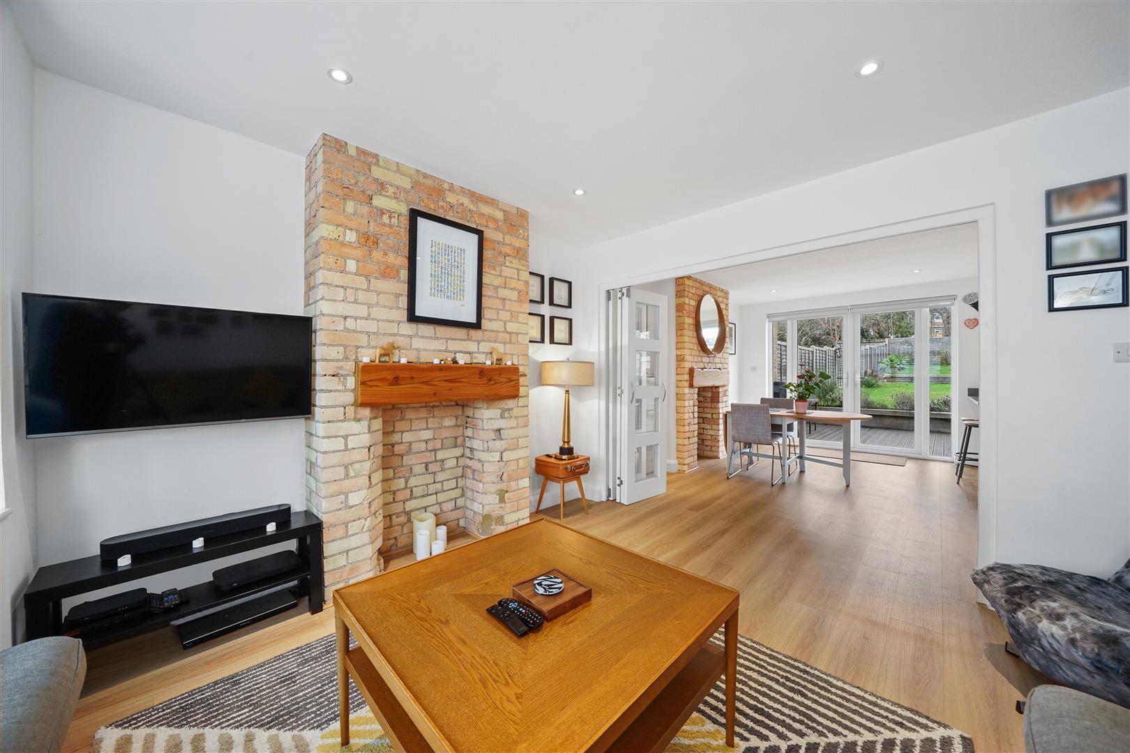 Thirlmere Gardens, Wembley